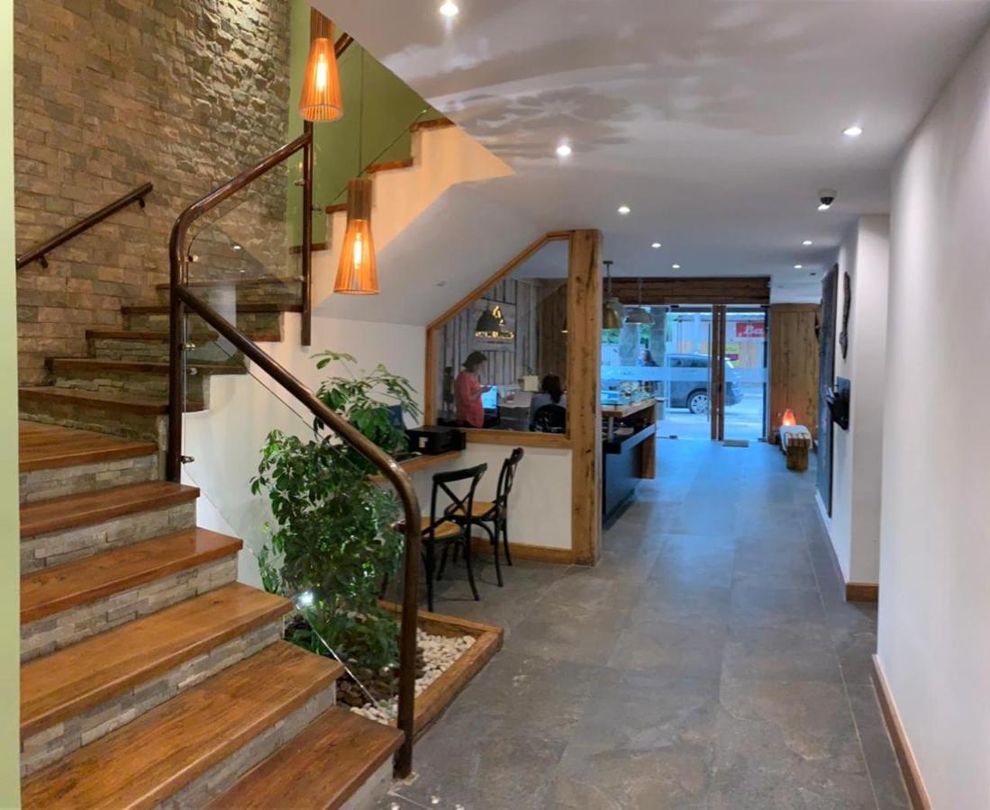 Entre Cumbres Hotel&Apart Hotel Coyhaique Extérieur photo